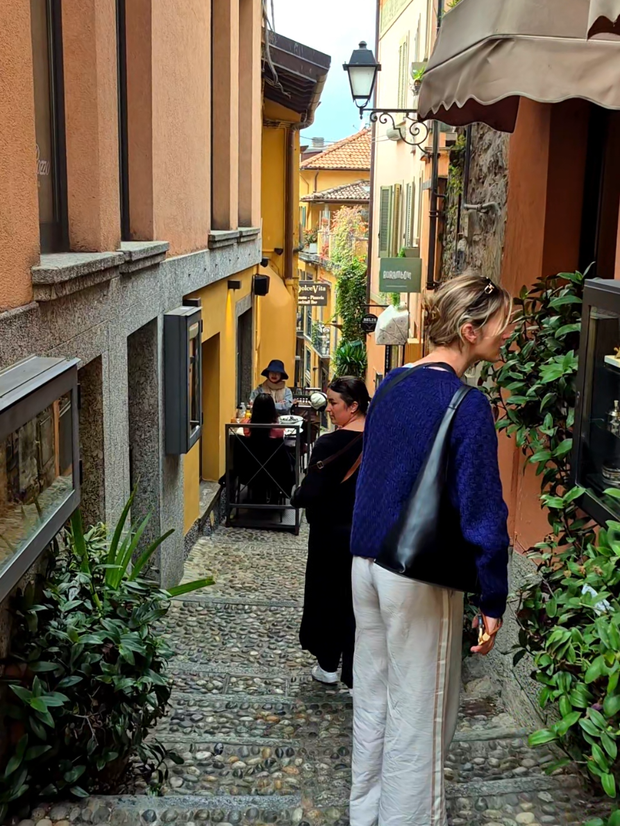 Beautiful Italian Village Bellagio Lake Como Italy 🇮🇹 #italy2025 #italia #lakecomo #italytrip #italy 