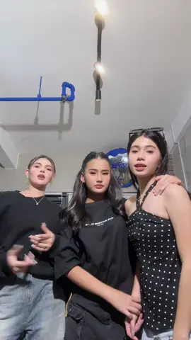 Mag bff na sila 💕 @Pauleen @C H L O E 🤍 