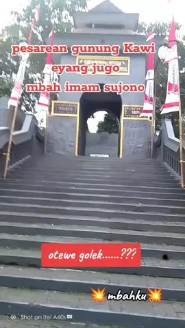 sambang punden gunung Kawi... #sembursuwuknusantara  #pemburujejakleluhur  #dungokujowo  #OjoDumeh 