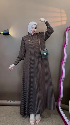 Mahogany 🤎🤎🤎🤎 #gamis #gamiskekinian #gamislebaran #ootdfashion 