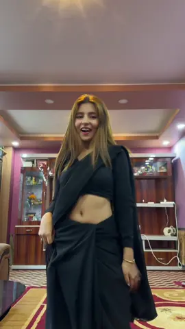 coco cola❤️#foryoupage #trend #dance #hindisong 