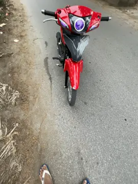 nợ gác để chân 1 bịch bim bim :) 