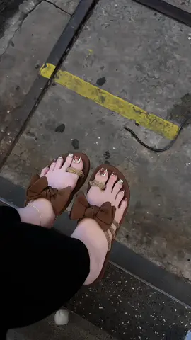 Dép nữ quai ngang đính đá 3 dây#ocbuushop #depxinh #depnudep #depnuxinh #xuhuong 