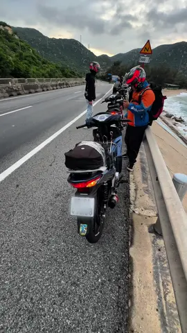 Tuổi trẻ này có mấy khi #fu66td4val #fuled72td4val #Xuanthang_3 #wave125i_ไฟเลี้ยวบังลม 