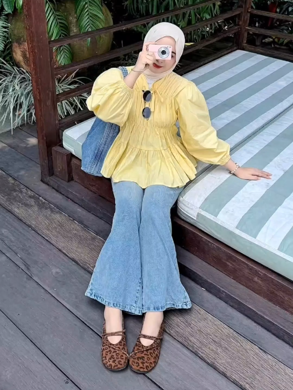 Mybamus Liora Rubber Blouse Atasan Kerut  #mybamus #blouse #blousekerut #spilloutfit #cleanoutfits 