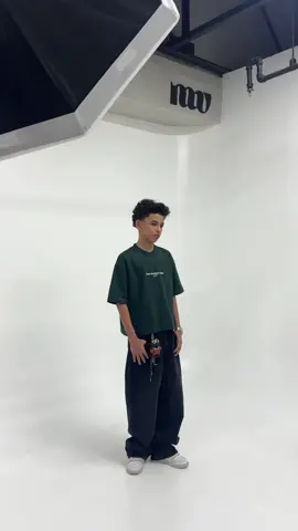 📸 @Anyone Clothing 