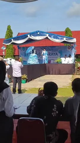 #model #fashionshow #dkv