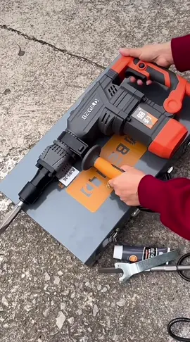 Máy Chuyên Đục 17mm Bê Tông Nội Địa BEGII BG80-35 Công Suất 1350W Chuẩn Dây Đồng ,Kèm 2 Mũi Đục#giadungdienmay24h #thinhhanhtiktok #xuhuong #thinhhanh #xuhuongtiktok #lenxuhuong #hottrend #hot 