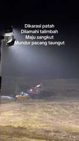 Dunia haja jar kawanku 😂  #fypage #beranda #storytambang #anaktambang #tambangbatubara 