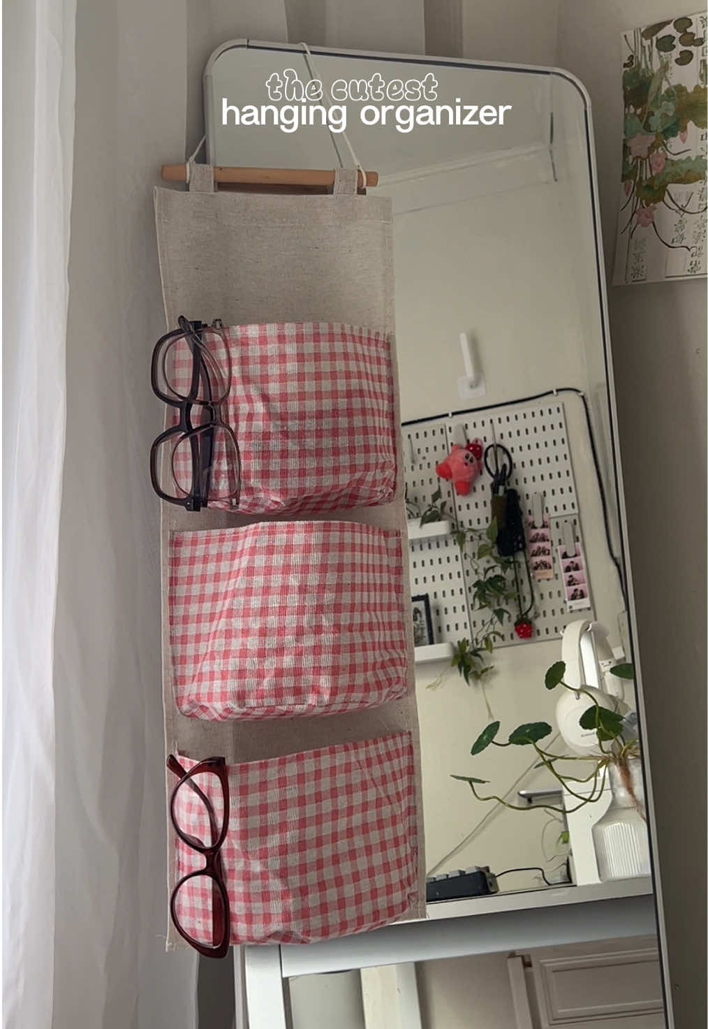 love finding pretty organizers like this 🎀🥰 #organizer #wallorganizer #hangingstorage #roomdecor #wallhangingorganizer 