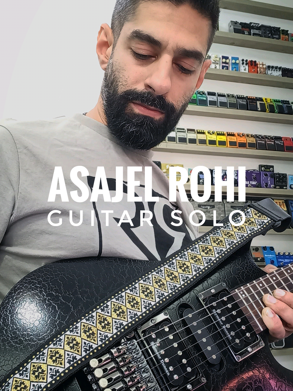 This song was begging for a guitar solo. I stepped in with no rules 😉🎸 #iraqisong  #arabicmusic  #guitarreels  #guitarsolo  #shantbajac 