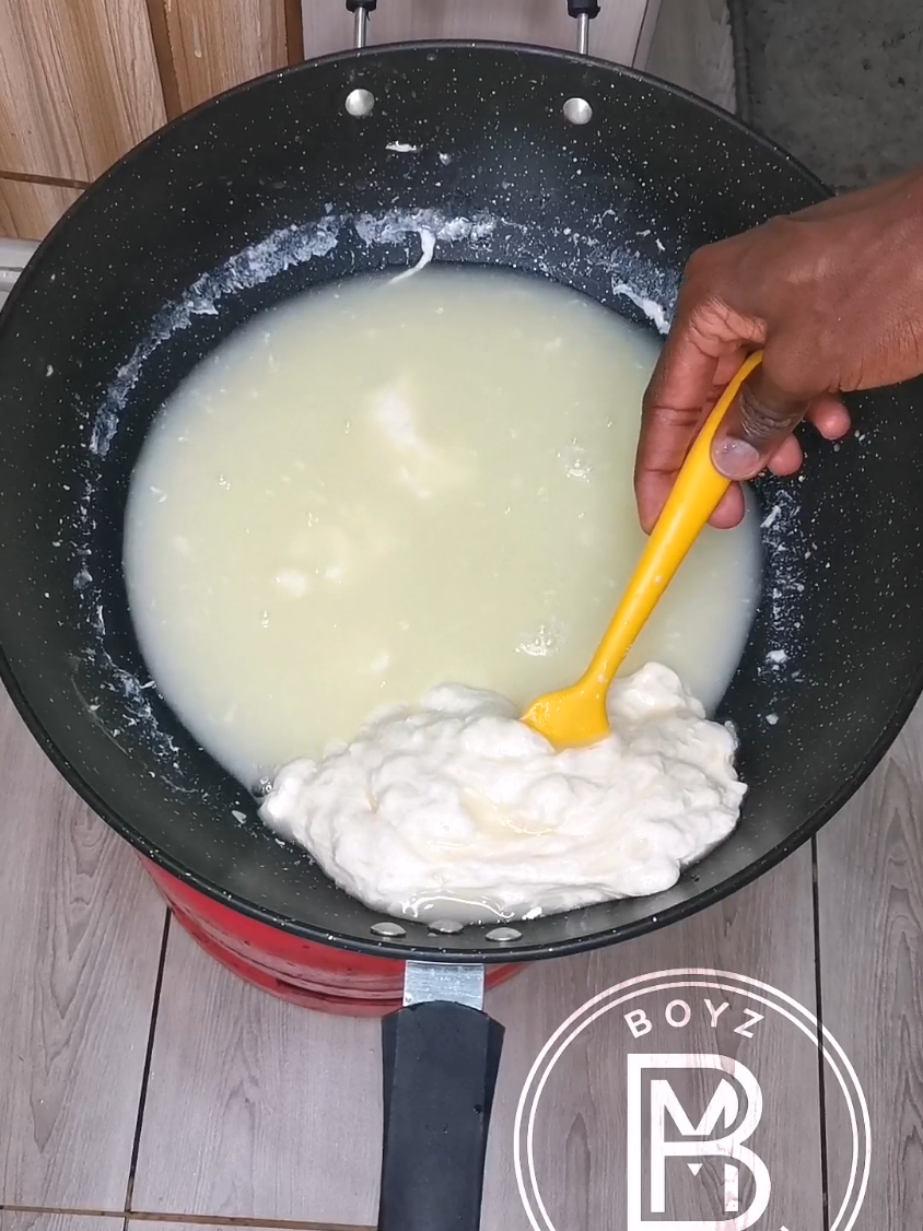 How to prepare Mozarella Cheese at home from scratch using fresh raw milk from a cow, heat and salt. More exclusive full videos posted everyday at 4pm Pacific Time, 7pm Eastern Time only on my Facebook Page link in biography  #boyzmakekii #FoodTikTok 