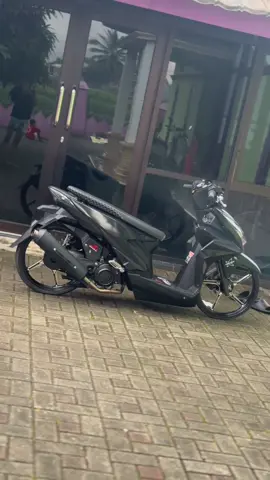 Holla media#r17style #sandipray #beat2020 #ogahjinjit #fyp 