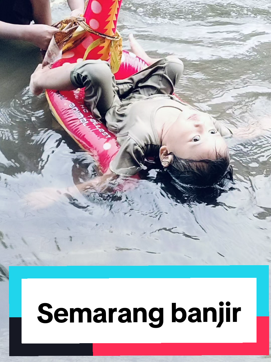 Semarang banjir  #foryoupage❤️❤️ #fyppppppppppppppppppppppp #viraltiktok 