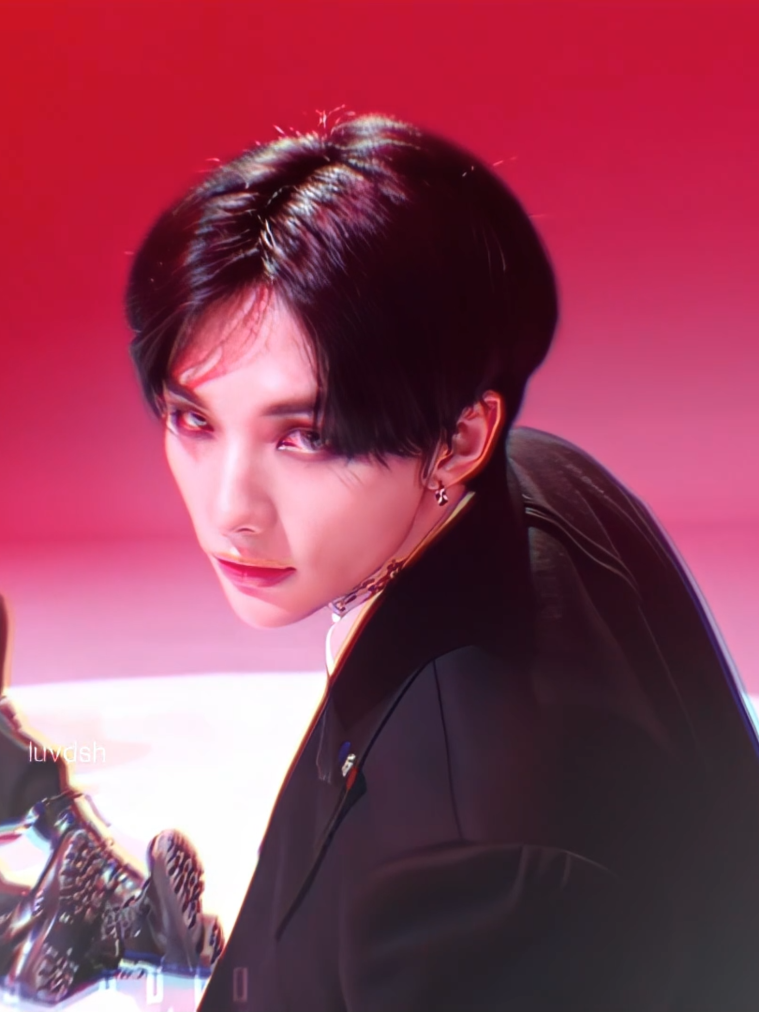 What you mean I didn't edit Hyunjin's Motley Crew Cover 😧? :: telegram channel - luvdshae #hyunjin #hyunjinedit #hyunjinskz #hyunjinmotleycrew #kpopedit #studiochoom #stay #luvdsh #aftereffects #foryoupage #viralvideo #hyunjinstraykids