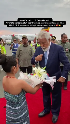 “EMOTIONAL MOMENT at DILI INTERNATONAL AIRPORT” Tears of joy flowed as the Prime Minister and Delegation Arrived. AERO DILI proudly supports the dreams and  hopes of the People of Timor-Leste🇹🇱🤝 #TogetherweWise #Asean  #aerodilitimorleste🇹🇱  #timorleste🇹🇱 