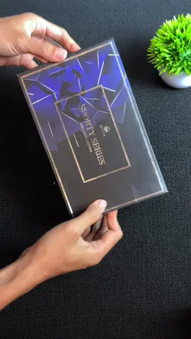 Rekomendasi parfum tahan lama mewah elegan ninggalin jejak #parfumereccomended #parfum #dvara #promoguncang1111 #fyp 