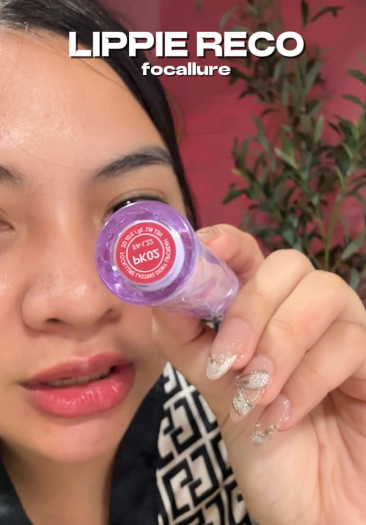 Replying to @llaviera long lasting lippie recooo