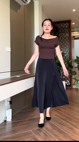 Quần dài ống rộng dáng váy vừa đẹp mà lại thoải mái #xuhuongtiktok #quantrungnien #quanvay #quanongrong 