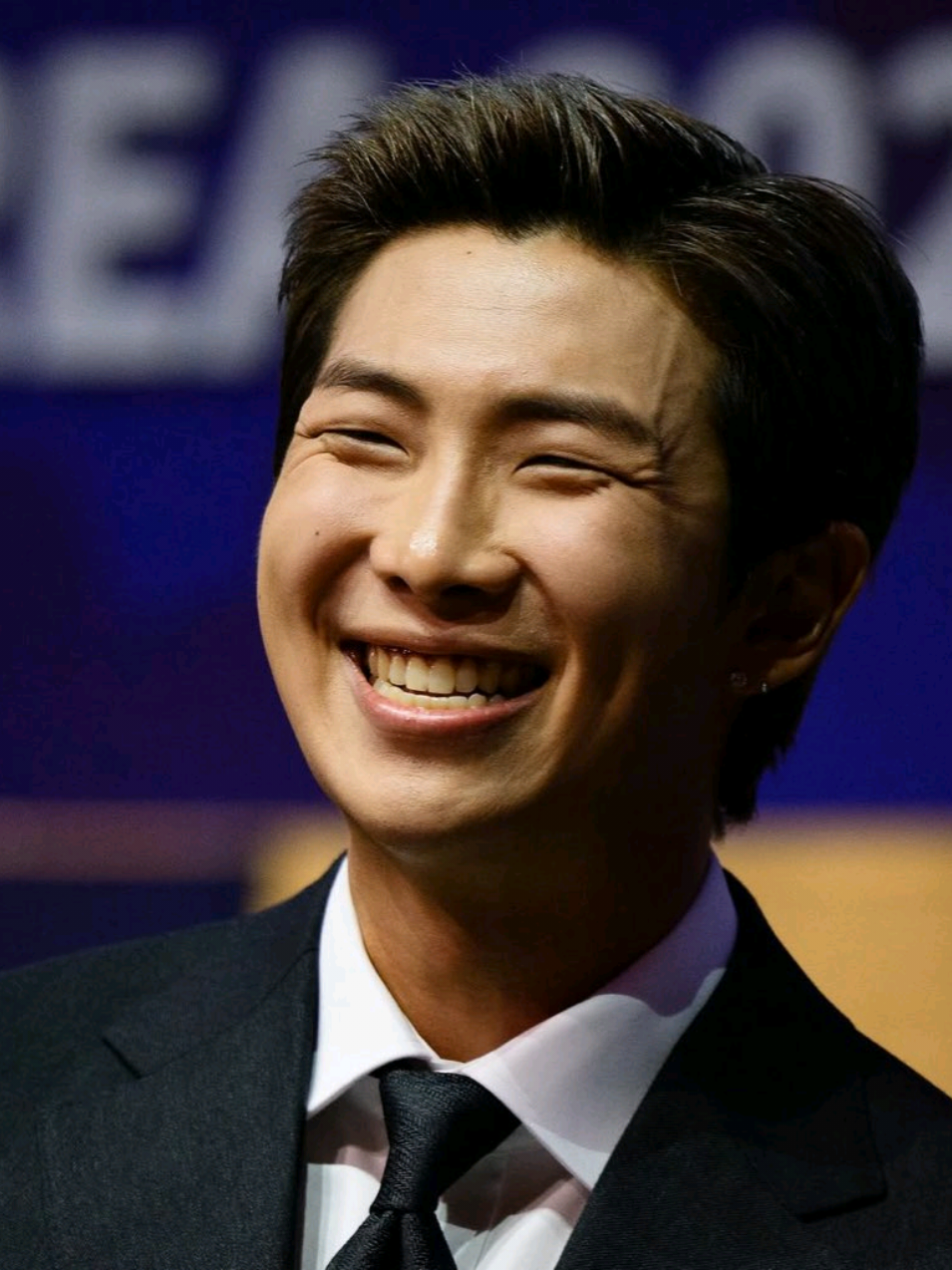 So proud of you babe 🥺🥺🥺#RM #kimnamjoon #namjoon #rmxapec #CapCut 