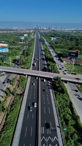 Cao Tốc Hà Nội - Hải Phòng, 1 trong những cao tốc hiện đại bậc nhất Việt Nam được xây dựng theo tiêu chuẩn Quốc tế, với lộ trình dài 105,8 km, kết nối các tỉnh Hà Nội - Hưng Yên - Hải Dương - Hải Phòng - Quảng Ninh. #caotochanoihaiphong #hanoi #haiphong #bdshanoi #canhdep      109 ... 203 104 ẩn