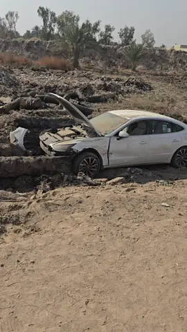 نتمنى السلامه للجميع  حادث حله شارع 100 #الشعب_الصيني_ماله_حل😂😂 