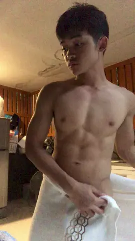 ปวดล้าขาจังครับพี่ๆ #เด็ก17 #นักกีฬาบาส #นักเรียนหุ่นดี