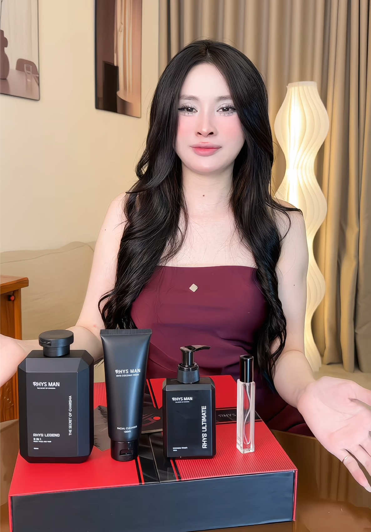 Quà tặng cho người yêu hoặc chồng mình nha mấy chị 🥰♥️#Quatangbantrai #RhysMan #BoxYeu#minmetbay #xuhuongtiktok2025 