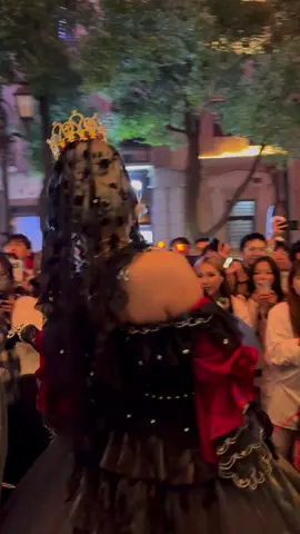 Everyone must admire the beauty of the queen👑👑👑#fyp #identityv #madamidentityv #fyp #emilyidentityv 