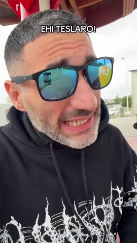 EHI SCIOCCHINO CON LA TESLA O AUTO ELETTRICA! CI PENSO IO