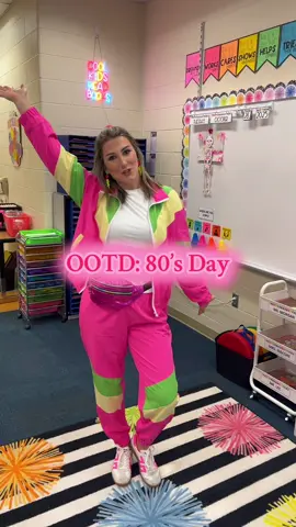 Thinking of bringing the tracksuit back #teachersoftiktok  #teachertok #teachersoftiktokfyp #spiritweek #teacherootd 