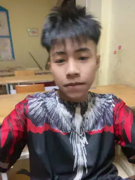 đại bàng liệu có trẩu…