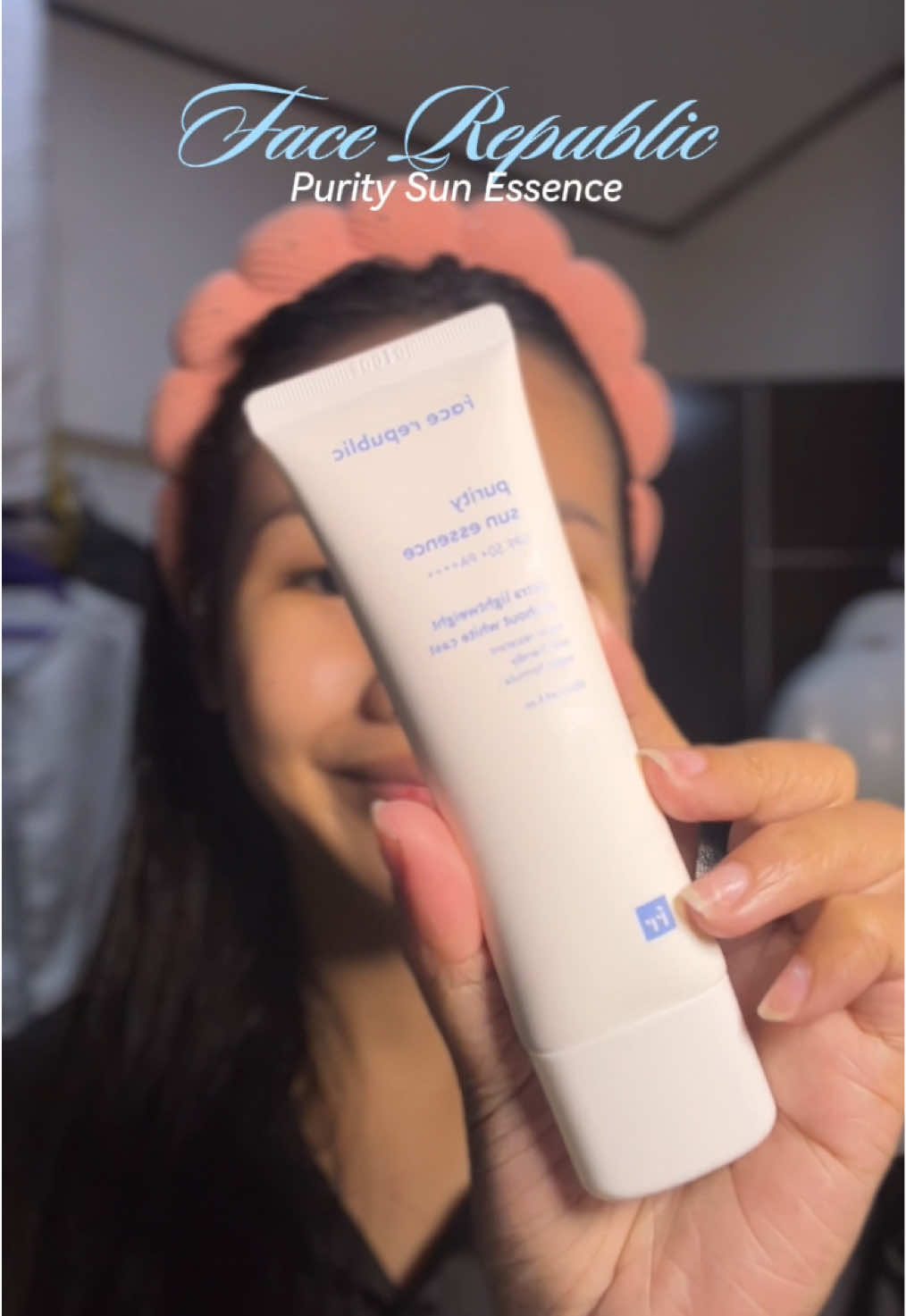 “Still skipping sunscreen? 👀 This is your sign! ✨ My fave @Face Republic Philippines Purity Sun Essence — lightweight, no white cast, and super glowy 💧 #FaceRepublic #SunEssence #SkincarePH #purityessence #bestsunscreen 
