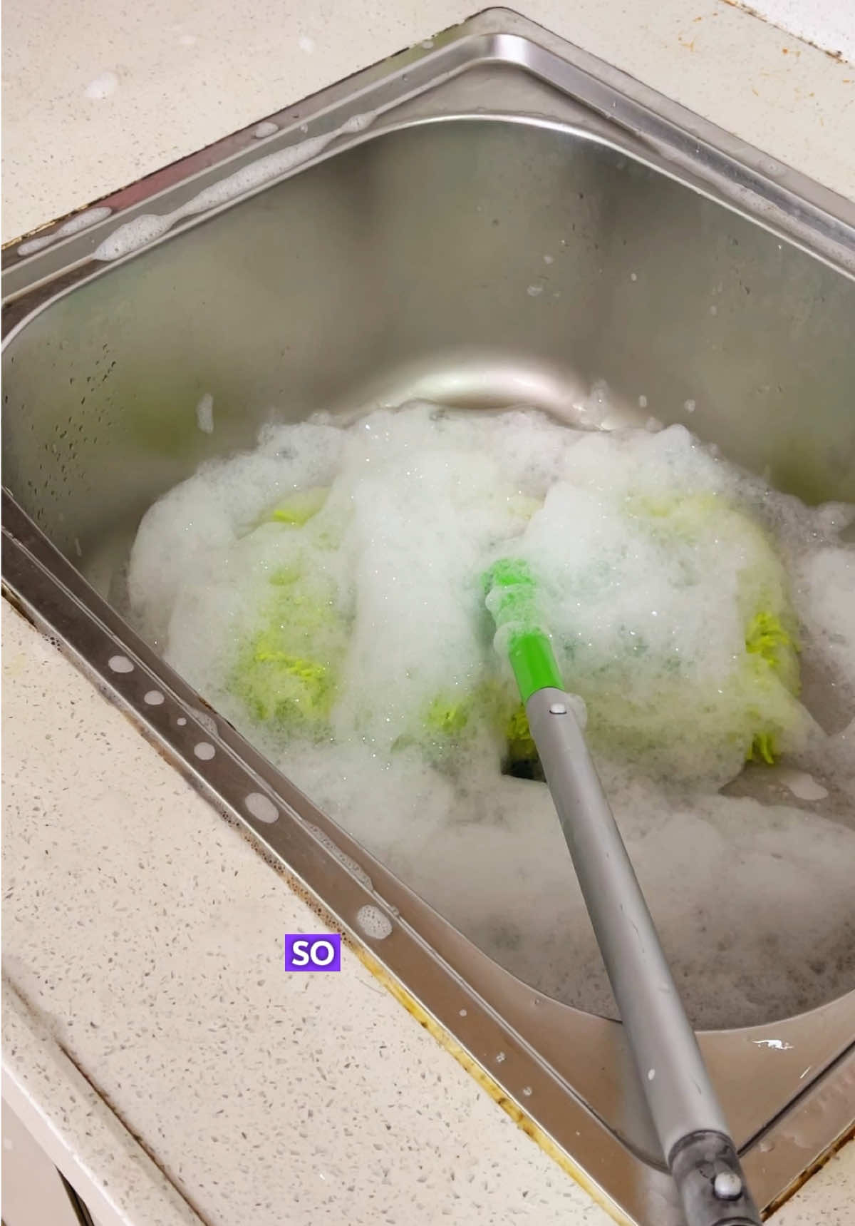 No shedding + Super absorbent = Perfect match!✨🏅#warmupforholidays #swiffer #lifetips #EcoFriendly #LifeHack 