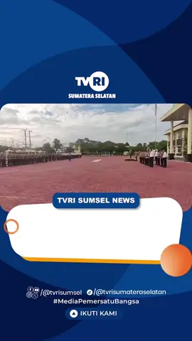 DUA ANGGOTA POLRES PALI DIPECAT Pencopotan ini dilakukan melalui upacara pemberhentian tidak dengan hormat oleh Kapolres Pali AKBP Yunar Hotman Sirait. Dua anggota ini dipecat karena melanggar Kode Etik Kepolisian.  Saksikan Selengkapnya di Sumsel Hari Ini Pukul 16.00 WIB #tvrisumsel #mediapemersatubangsa #tvrisumateraselatan #tvrinasional #tvpublik 