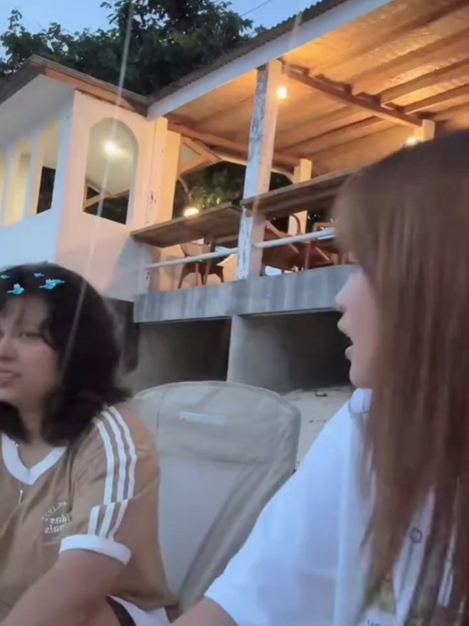 ini ceritanya lagi bahas kehidupan dibawah laut guys😪 | live adel 29/10 #adel #adelreva 