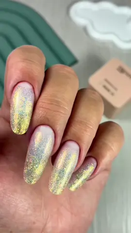 Unghie e gioco indovina chi c’è nella mia pancia mentre mi faccio queste unghie bellissime e le ricostruisco con le dual form! #unghie#nails#tutorial #dualform 