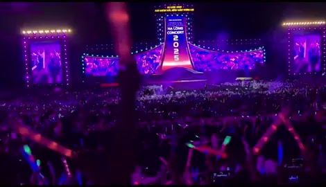 HẠ LONG CONCERT lễ chính thức 20h tối nay ở Quảng Trường 30-10 Tỉnh Quảng Ninh😊😊