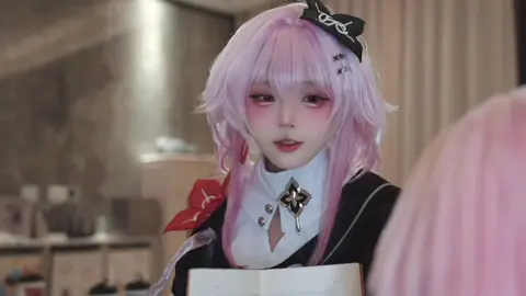 长夜月角色扮演 | Evernight Cosplay! ━━━━━━━━━━━━━━━━━━━━━━━━━━━━ 扮演者的名字 | Cosplayer : 栗川芥 来源 | Source : 抖音 | Douyin 虚构人物 | Character : 长夜月 | Evernight 游戏 | Game : 崩坏 : 星穹铁道 | Honkai Star Rail 如果您对本文有疑问，请通过我的个人资料中列出的电子邮件与我联系 ━━━━━━━━━━━━━━━━━━━━━━━━━━━━ #HonkaiStarRail #evernight #fyp #xyzabc #douyin 