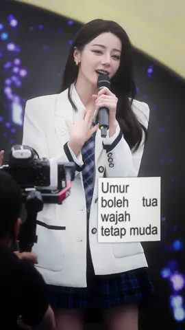 Umur udah kepala tiga, tapi muka masih kayak baru lulus SMA 😭💕 #dilrabadilmurat #dilraba #fyp #fyppppppppppppppppppppppp #xyzbca  Preset by @rachelclayrien thank you💗