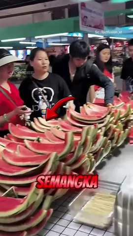 Kulit semangka jadi permen di jelang #semangka #serunyabelajar #fyp 