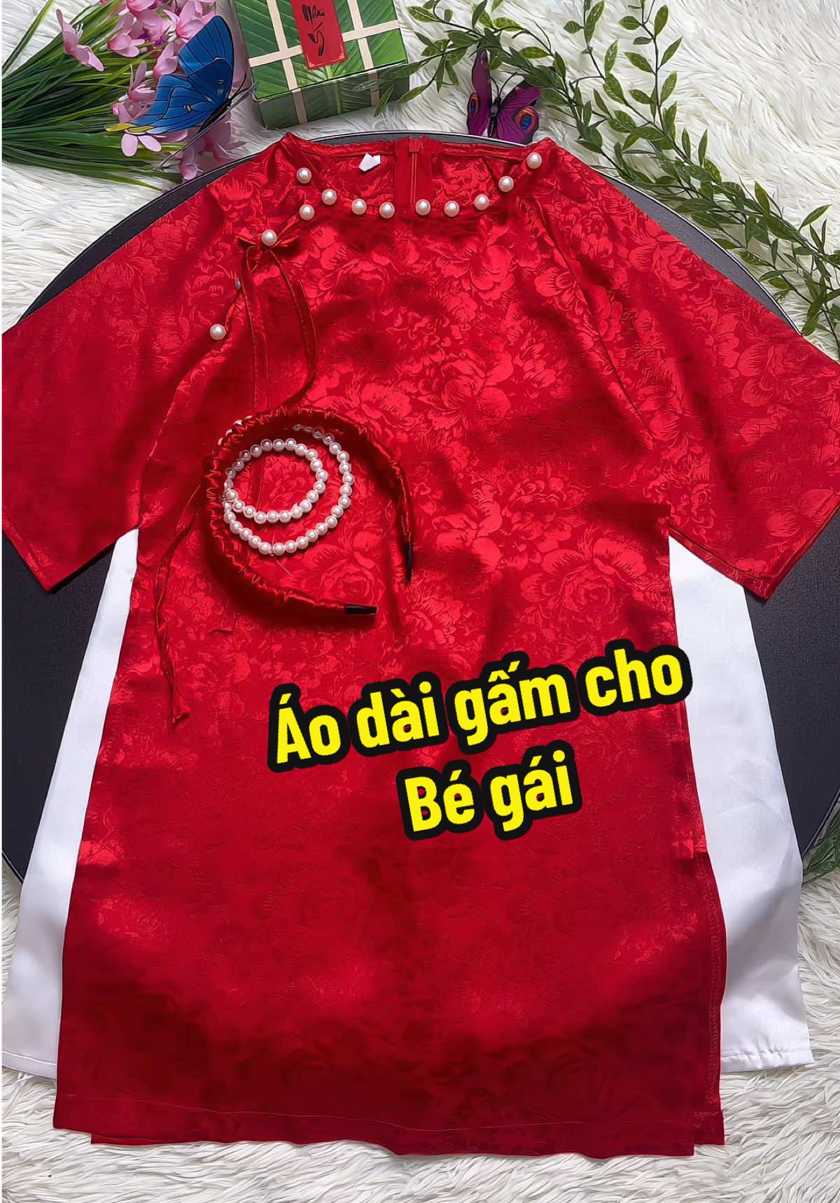 Set áo dài gấm đính ngọc quần lụa bóng cho bé (tặng cài tóc và vòng ngọc)#aodaichobe #aodaitet #aodaibegai #dotetchobe #dobochobe 