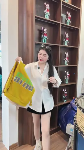 Áo nỉ cổ trong trẻ em #aonibong #setboni #thoitrangchobe #taphoaquynhhoa 