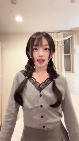 みんなが褒めてくれてまた三つ編みした!!どうかな？꒰ᐡ⸝⸝ᴗ̤ ̫ ɞ̴̶̷⸝⸝꒱❤︎ #fyp #fjc #12世代 #アイドル #中一 