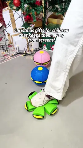 Perfect Christmas gifts for sensory seekers. Squash the ball flat and it bounces back! Bouncing balls, Saucer balls#bouncingball #noscreentime #spotlightfinds #TikTokShopBlackFriday #TikTokShopCyberMonday 