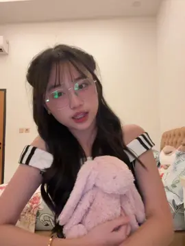 dismiss me as a kid, tell me I’m barely legal but barely legal is legaaal #indo #viral #xyzbcafypシ #foryoupage #foryou 