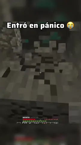 De donde salió eso? #Minecraft #minecrafthumor #minecraftshorts 