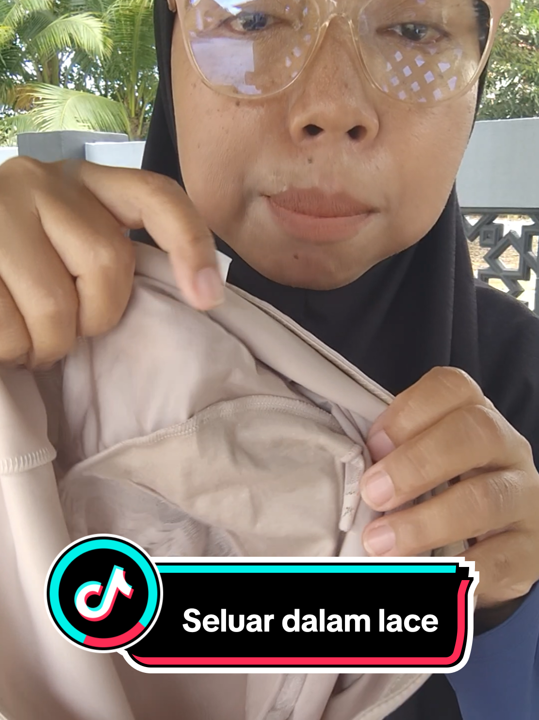 Bukan saja cantik tapi boleh jugak tutup aib kiri kanan tuuu #seluardalam #seluardalamhighwaist 