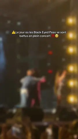 Le jour où leur groupe s’est détruit à jamais … #blackeyedpeas #concert #garorock #fyp #viral 