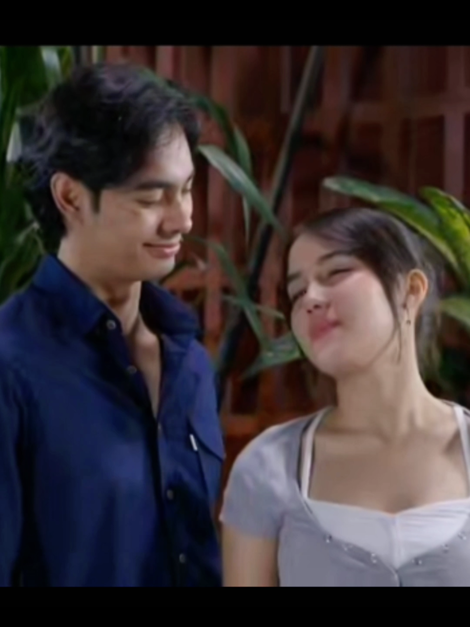 Mamah brownis coba pikirin juga mental anakmu kalo dipaksa menjauh dari gadis alveric yang paling dia cintai ini, gak kasihan apa dah takut banget papatah nanti 😵‍💫🥴🤧💔 #fatzar #asmaragenz #agz 